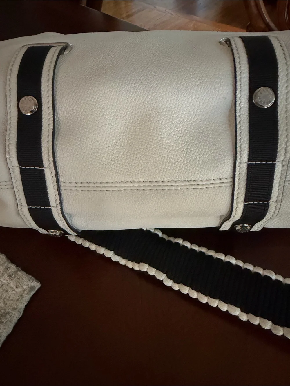 Henri Bendel Spruce Street Satchel Crossbody Leather White & Black GUC